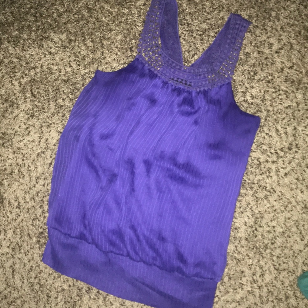 Sleeveless Blouse